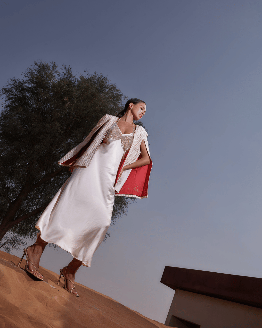 Fiza_Coat_Luxury_Women_Wear_Meaningful_Intentional_Sustainable_Fashion_Kashesh_Global_Dubai_Leadership