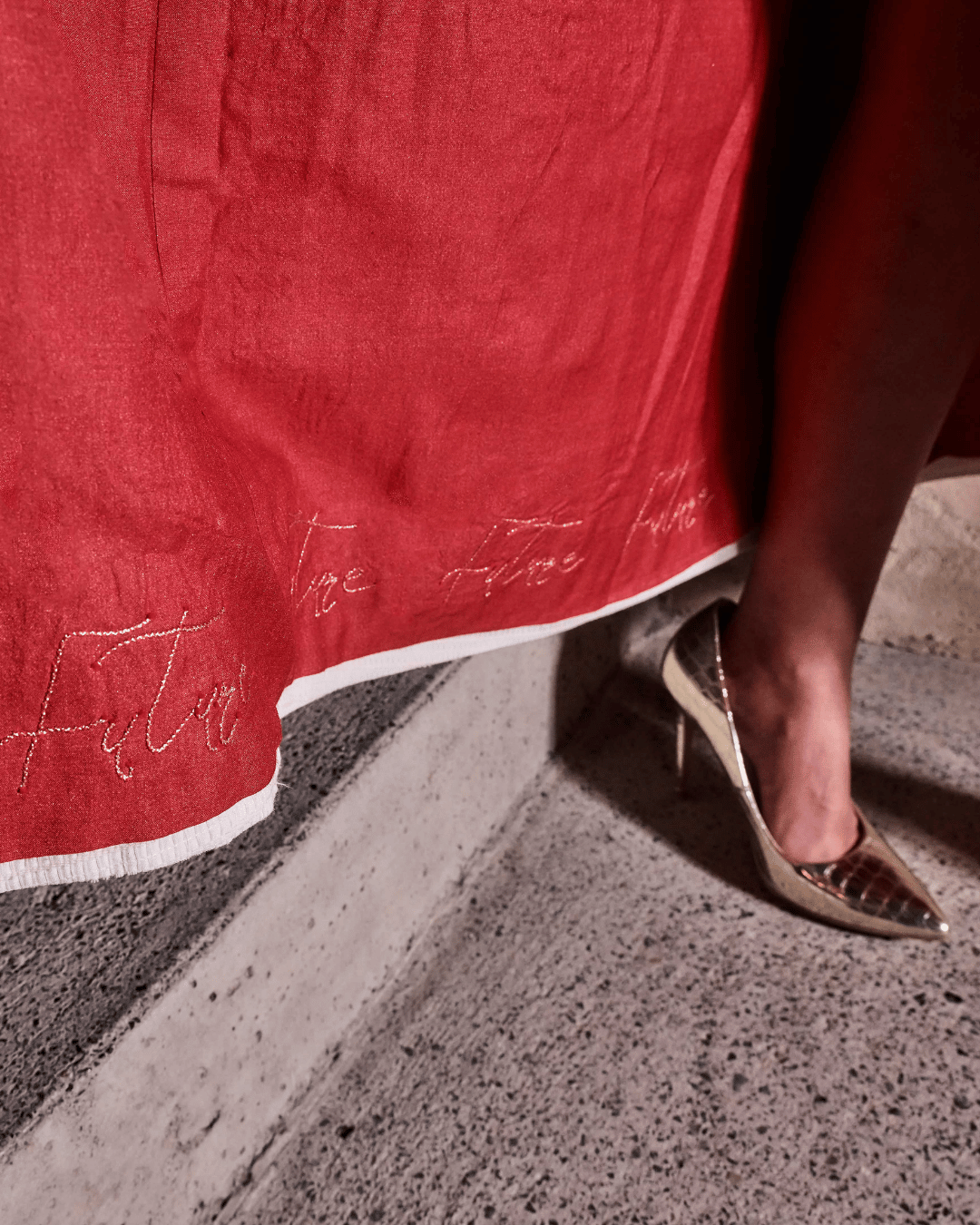 Iqra_Coat_Luxury_Women_Wear_Meaningful_Intentional_Sustainable_Fashion_Kashesh_Global_Dubai_Leadership
