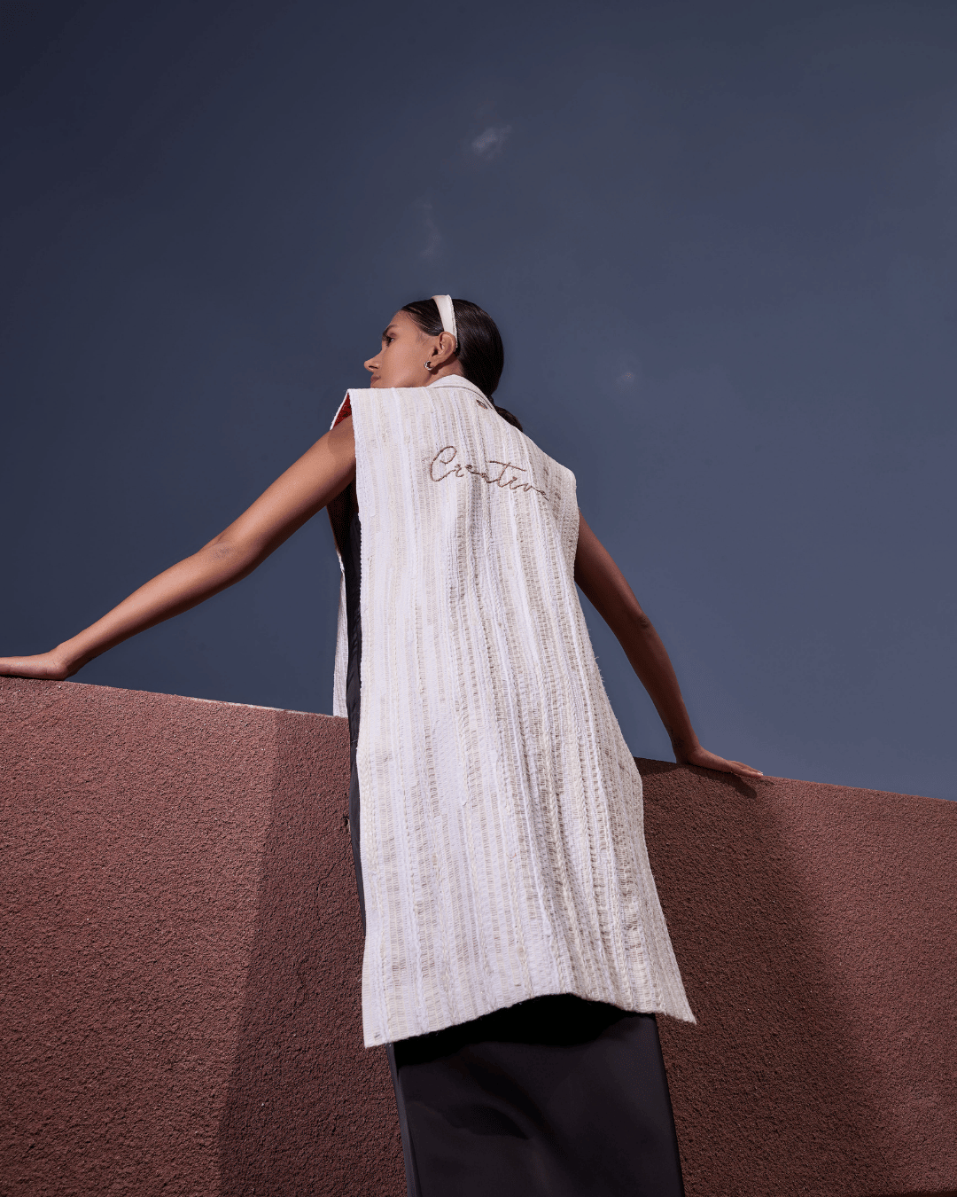 Shazia_Coat_Luxury_Women_Wear_Meaningful_Intentional_Sustainable_Fashion_Kashesh_Global_Dubai_Leadership