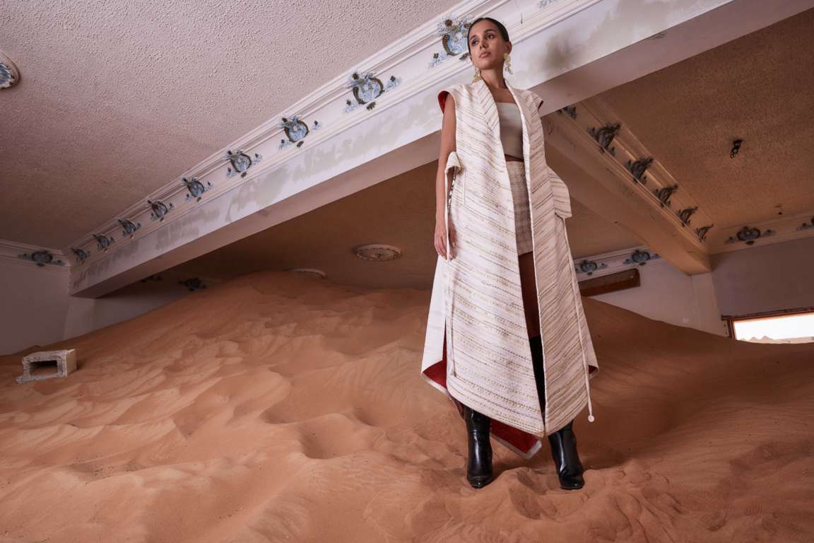 Inarah_Coat_Sustainable_Luxury_Coat_Intentional_Women_Fashion_Dubai_Kashesh_Global